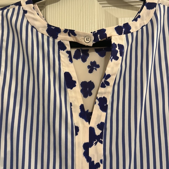 CAbi size Large sleeveless tunic - Picture 4 of 7